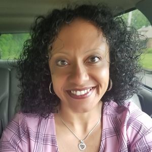 Meet your Posher, Alexus